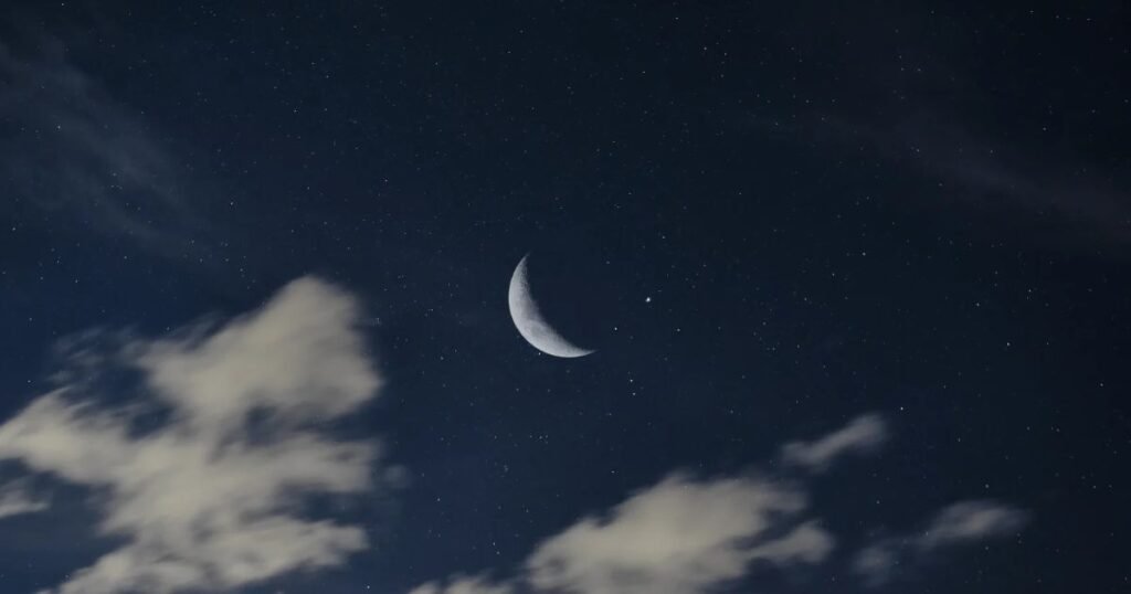 Moon line Shayari