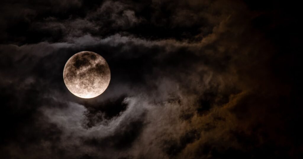 Romantic chand poetry