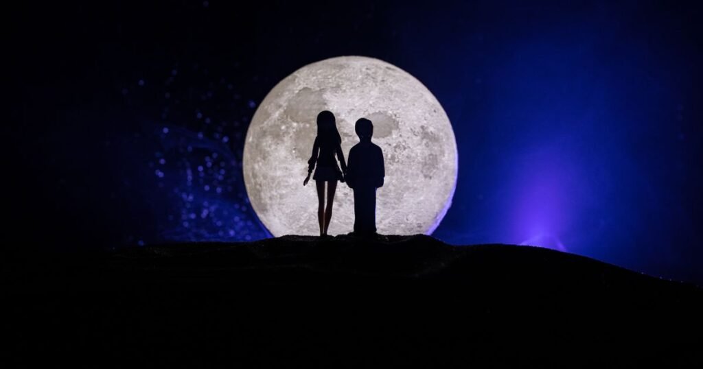 Shayari On Chand