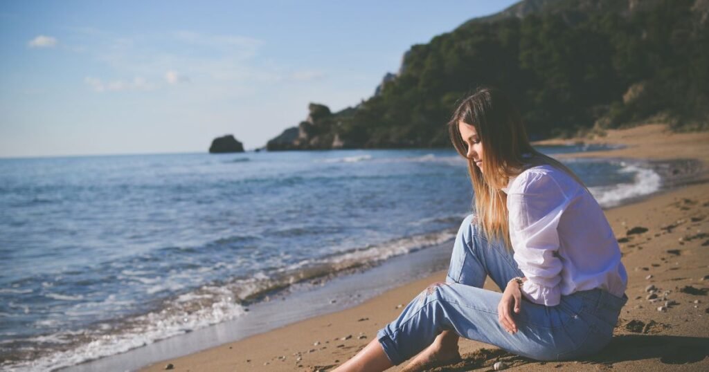 alone shayari for girl
